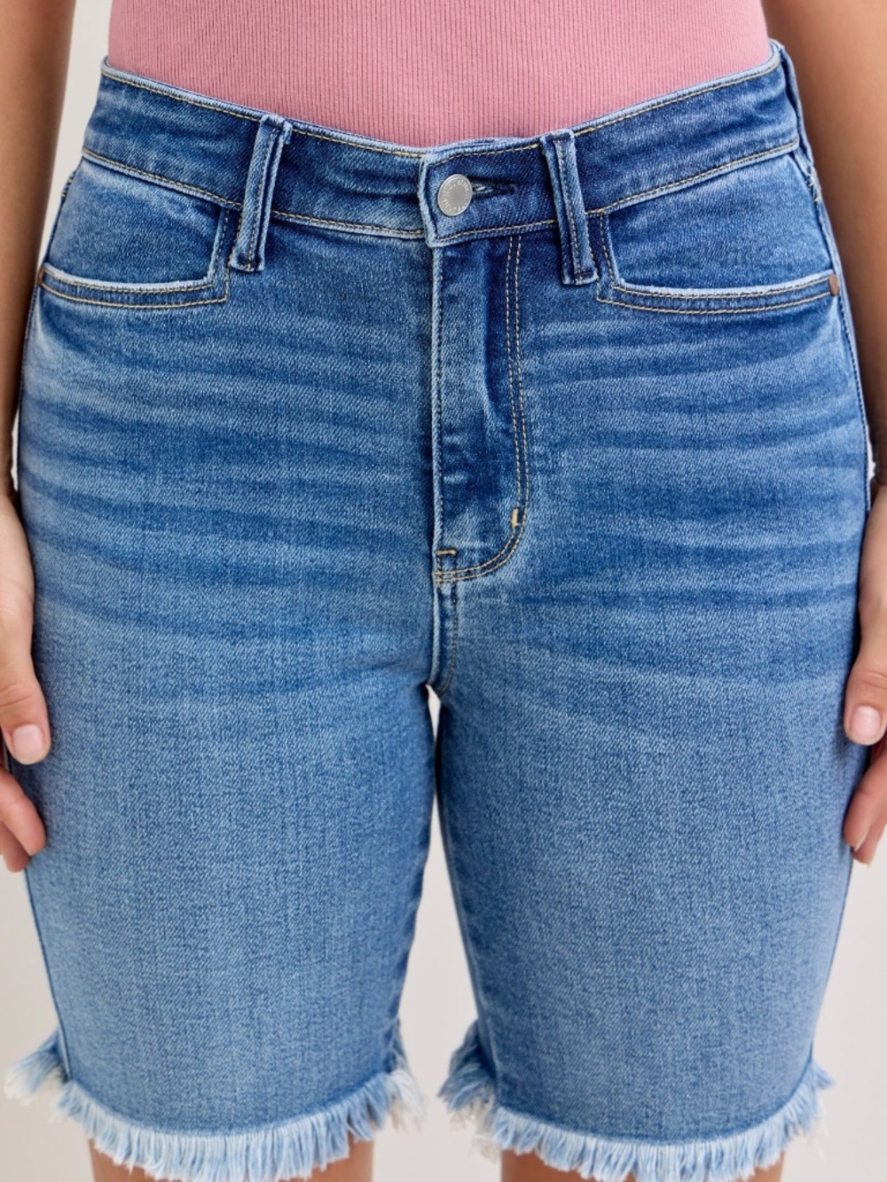 JUDY BLUE HIGH WAIST MEDIUM WASH BERMUDA SHORTS FOR WOMEN – FRAYED HEM, STRETCH